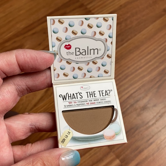 Cosmetic Samples - Picture 5 of 6